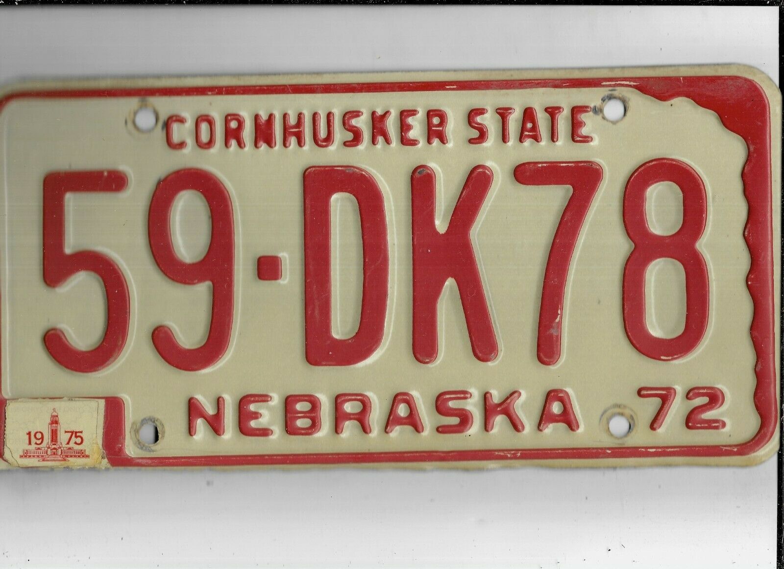 Nebraska Passenger 1975 License Plate "59-dk78" ***sarpy***