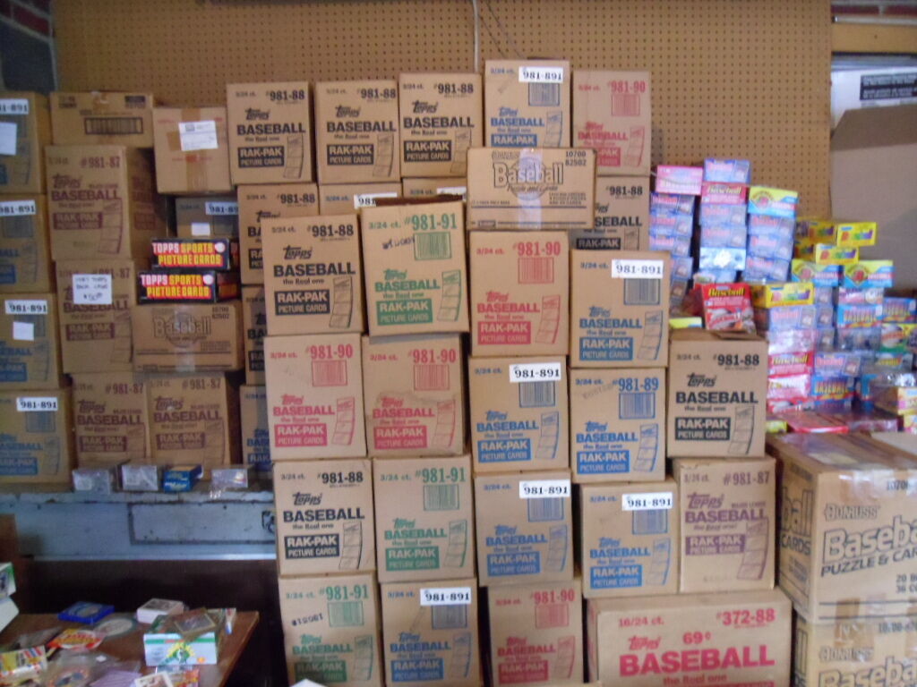 Unopened Packs Of Baseball Cards 20-27 Years Old! Plus Free Mantle Card Per Lot