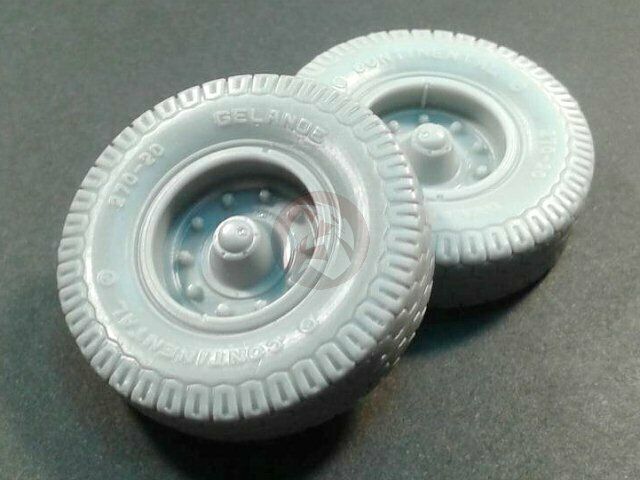 Panzer Art 1/35 Road Wheels (continental No.2) For Sd.kfz.9 Famo Wwii Re35-505